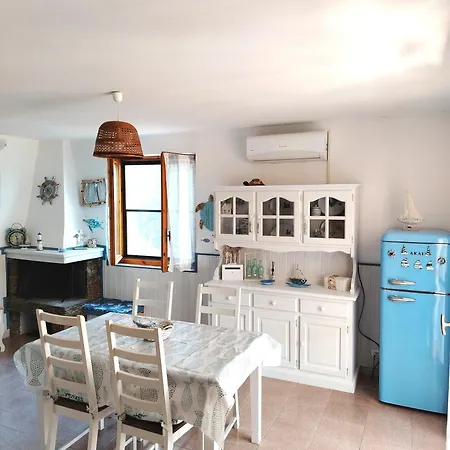 Feriehus La Finestra Sul Mare